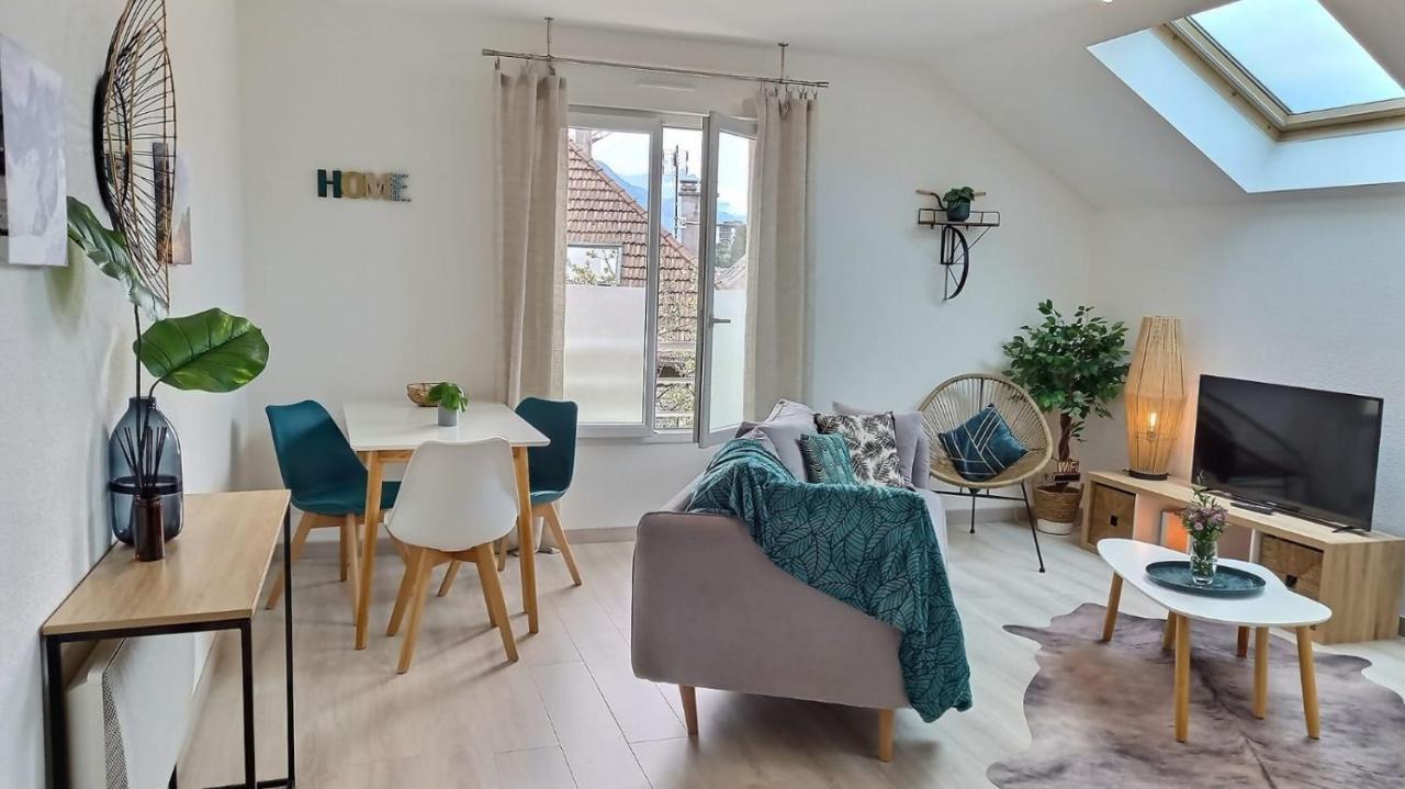 Blue Home-by So'SerenityHome-Climatisation-Parking privé Cluses Extérieur photo